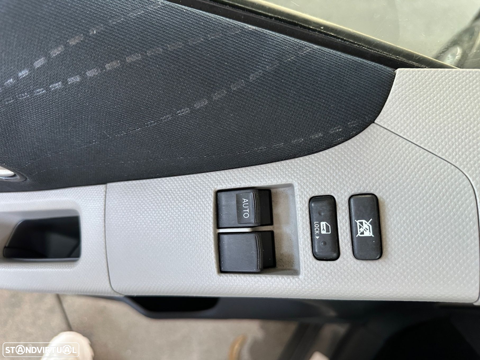 Toyota Yaris 1.4 D-4D AC Manual - 9