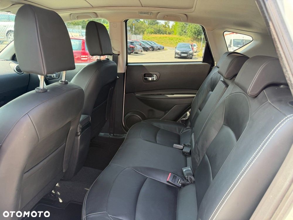 Nissan Qashqai 2.0 4x4 Tekna - 28