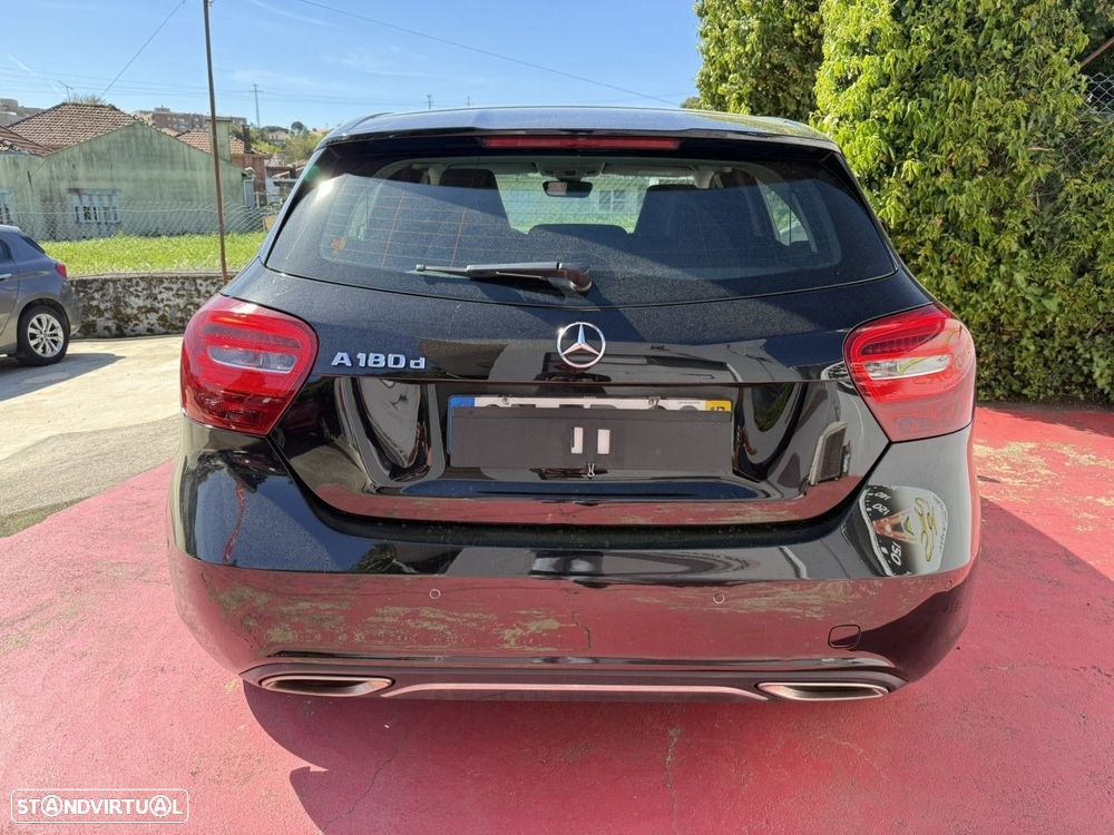 Mercedes-Benz A 180 d Urban - 5