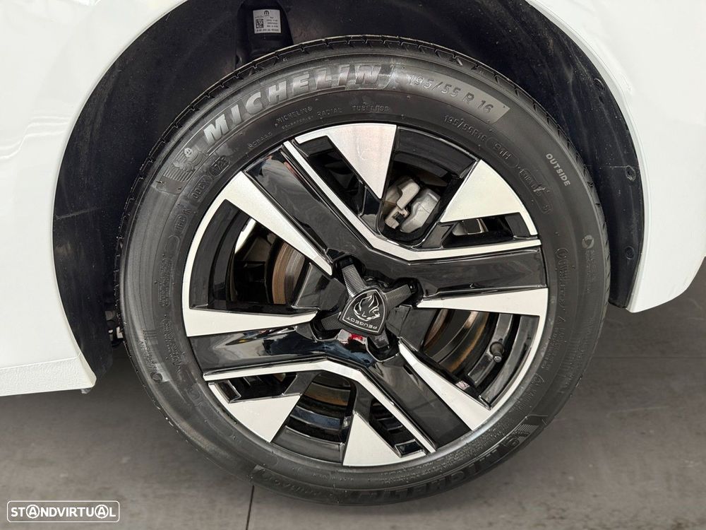 Peugeot 208 1.2 Hybrid Allure e-DCS6 - 15