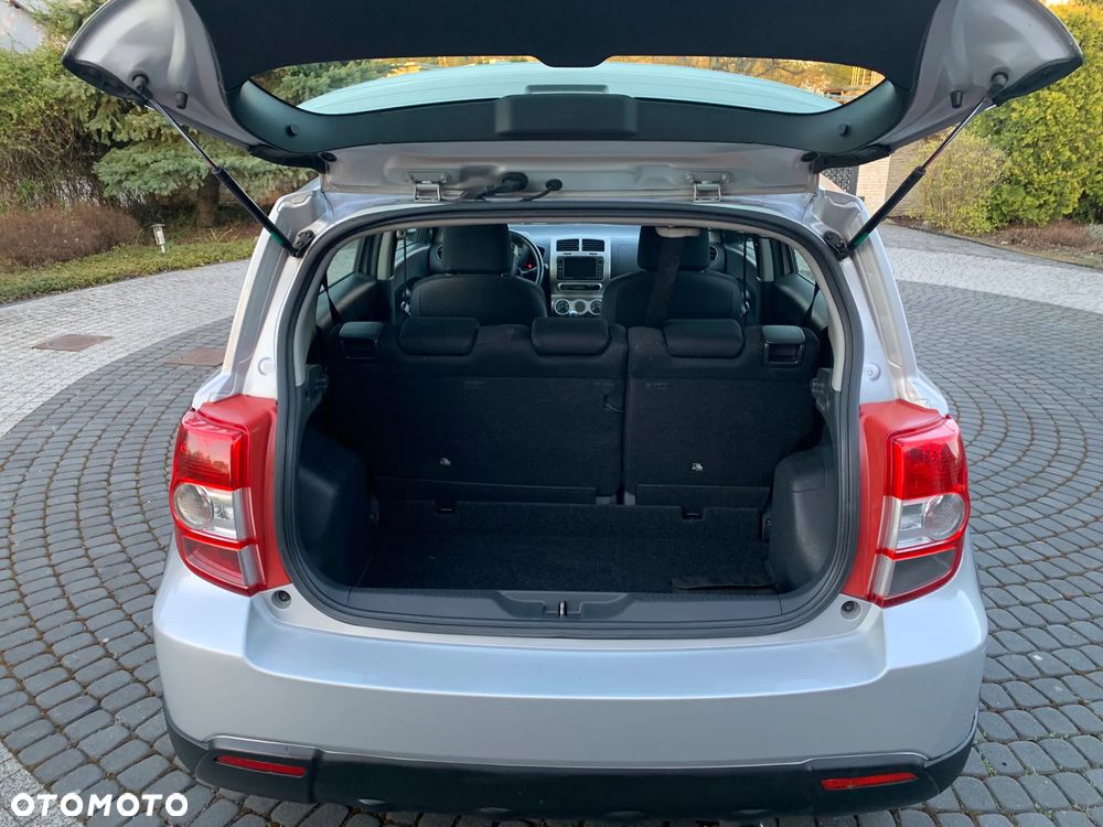 Toyota Urban Cruiser 1.4 D-4D 4x4 - 10