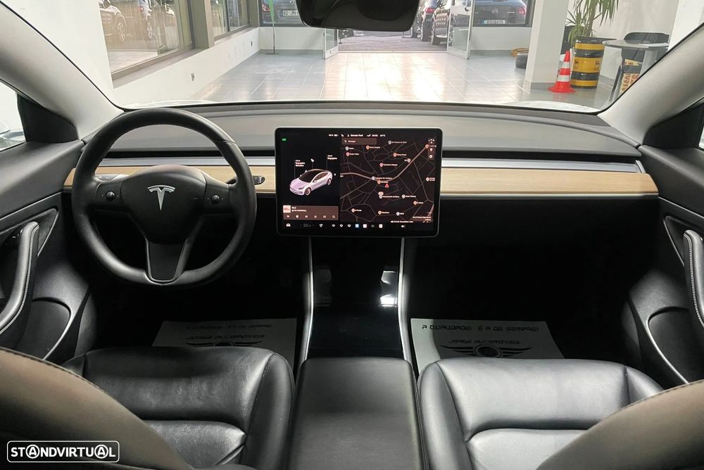 Tesla Model 3 Tração Traseira - 25