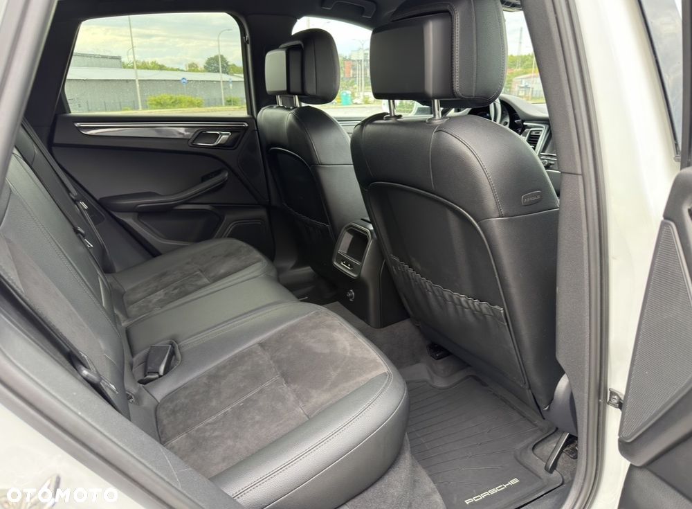 Porsche Macan S PDK - 11