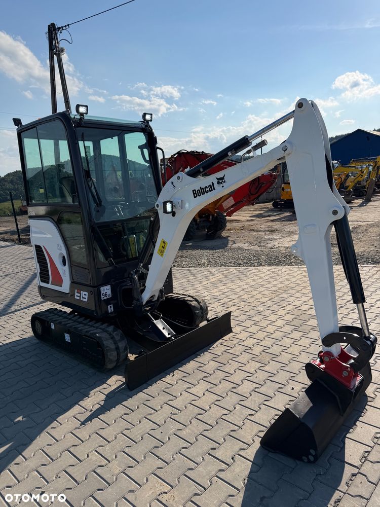 Bobcat E19 - 4