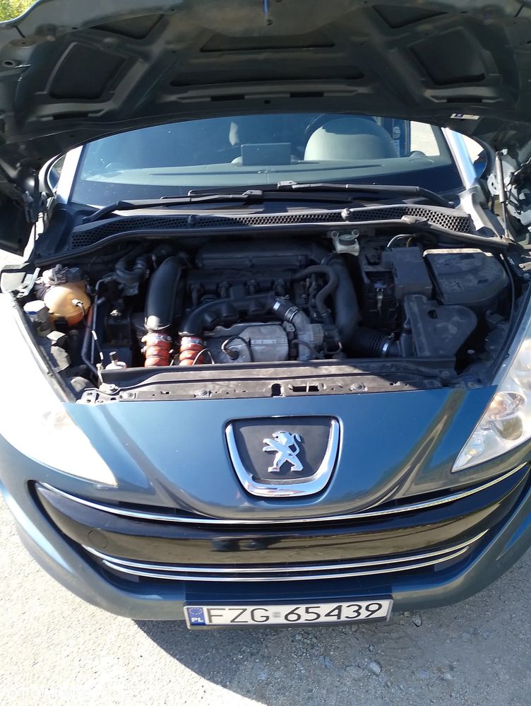 Peugeot RCZ 1.6 155 THP - 8