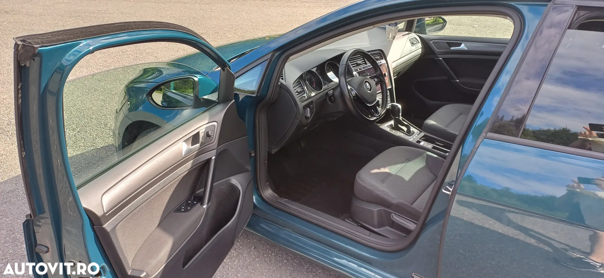 Volkswagen Golf 2.0 TDI (BlueMotion Technology) DSG Comfortline - 16