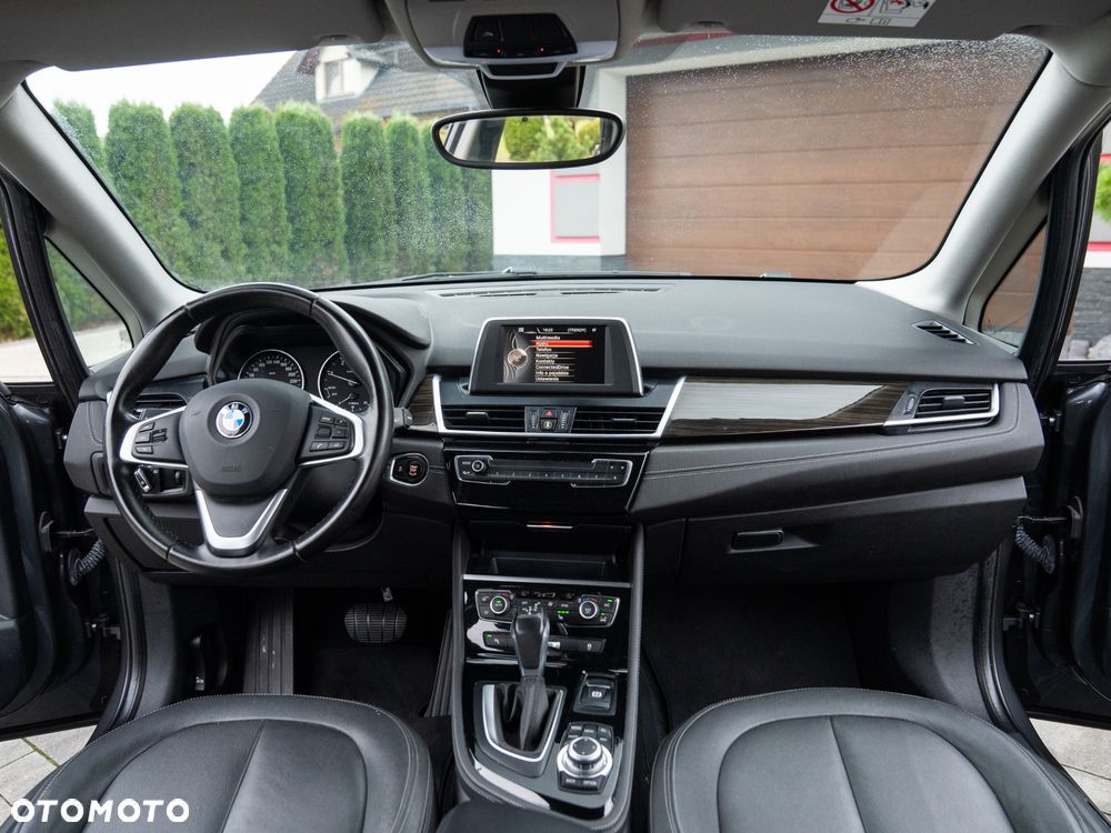 BMW Seria 2 218d Sport-Aut Luxury Line - 29