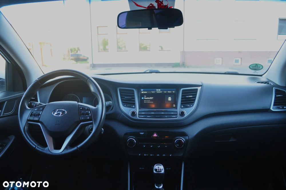 Hyundai Tucson blue 1.6 GDi 2WD Navi - 13