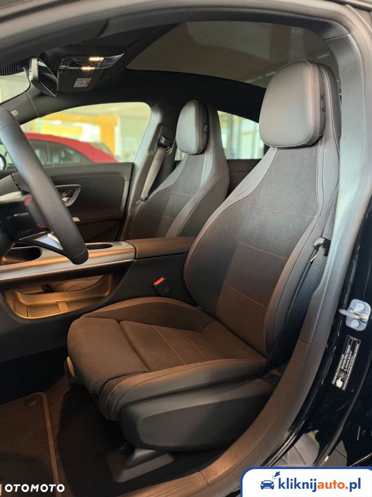 Mercedes-Benz CLA 200 mHEV 4-Matic 8G-DCT - 8