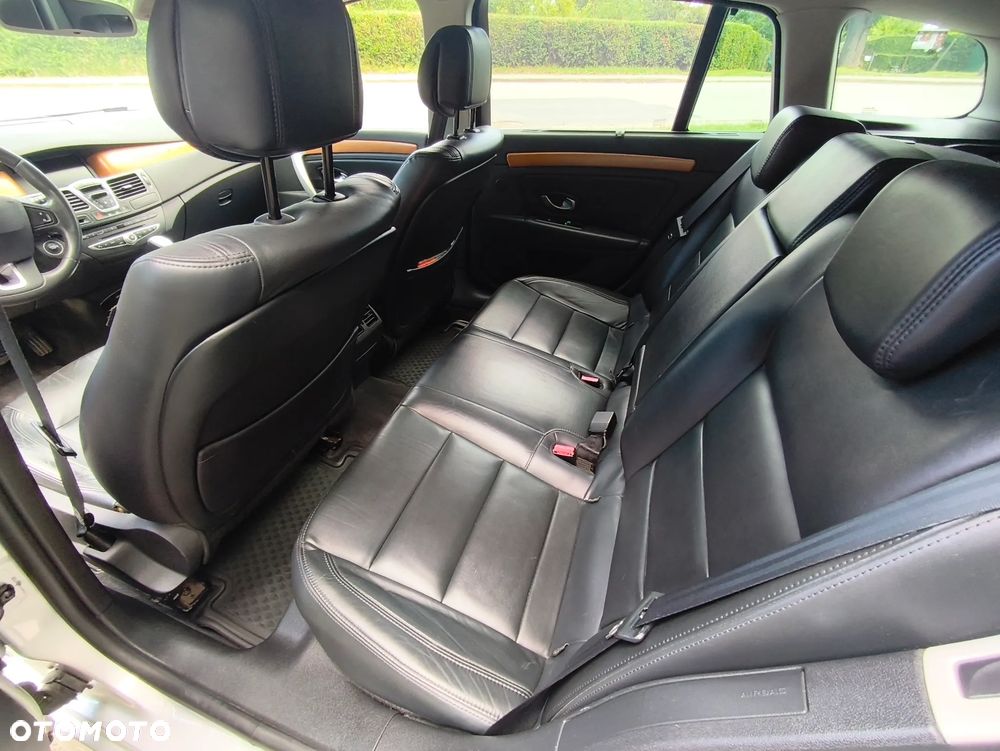 Renault Laguna dCi 150 FAP GT - 20