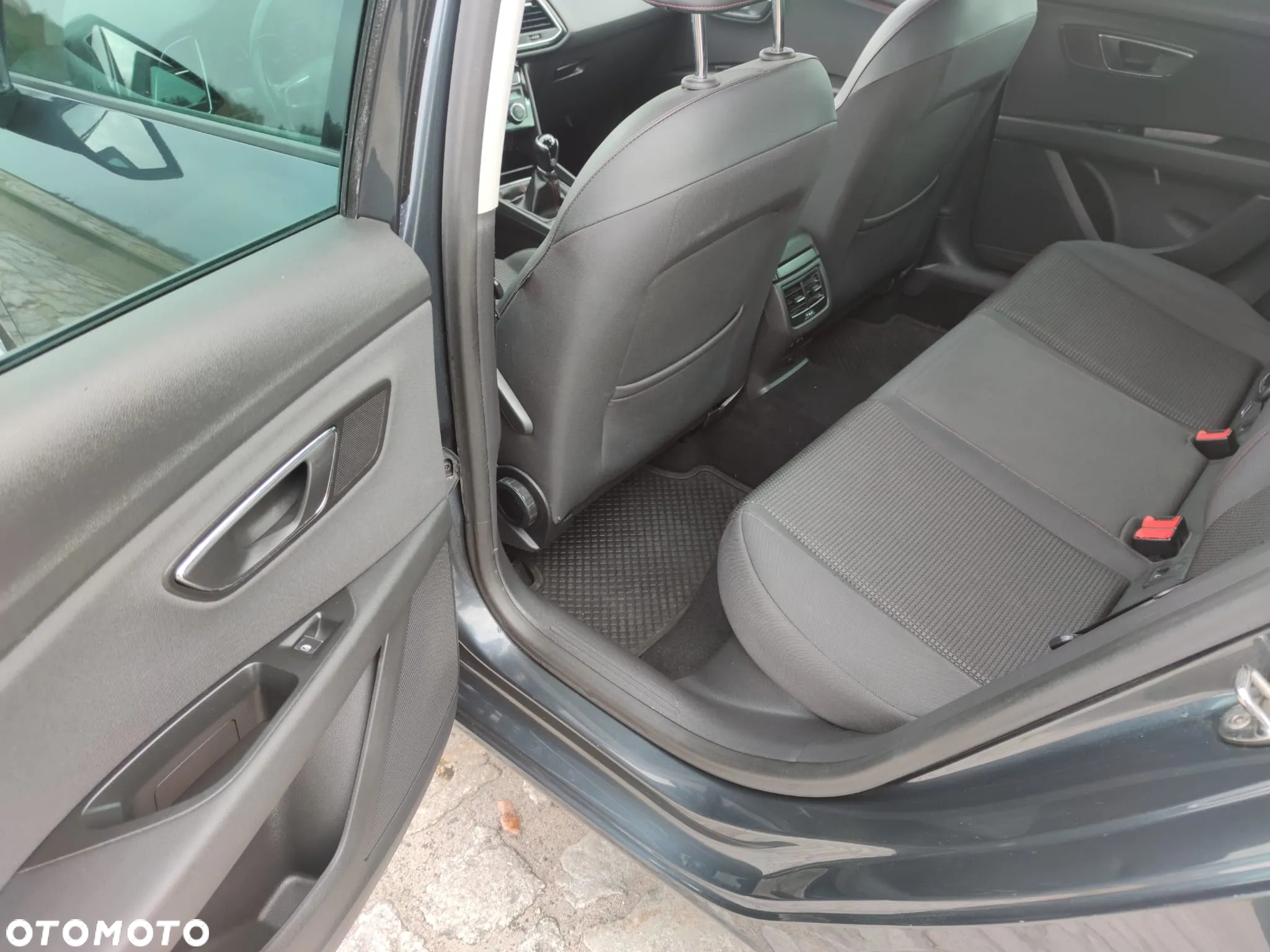 Seat Leon 2.0 TDI DPF Start&Stop FR - 24