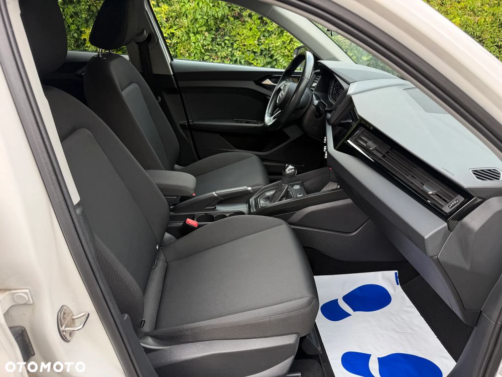 Audi A1 Sportback 30 TFSI S tronic - 14