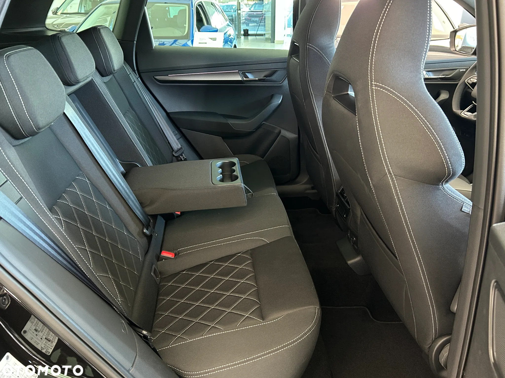Skoda Karoq 1.5 TSI ACT Sportline DSG - 14