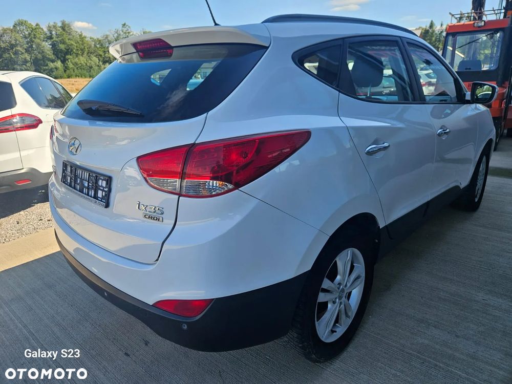 Hyundai ix35 1.7 CRDi 2WD blue Trend - 4