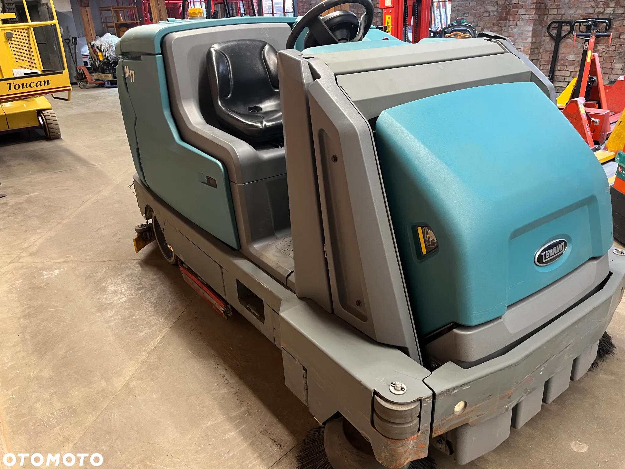 Inny TENNANT M17 - 6