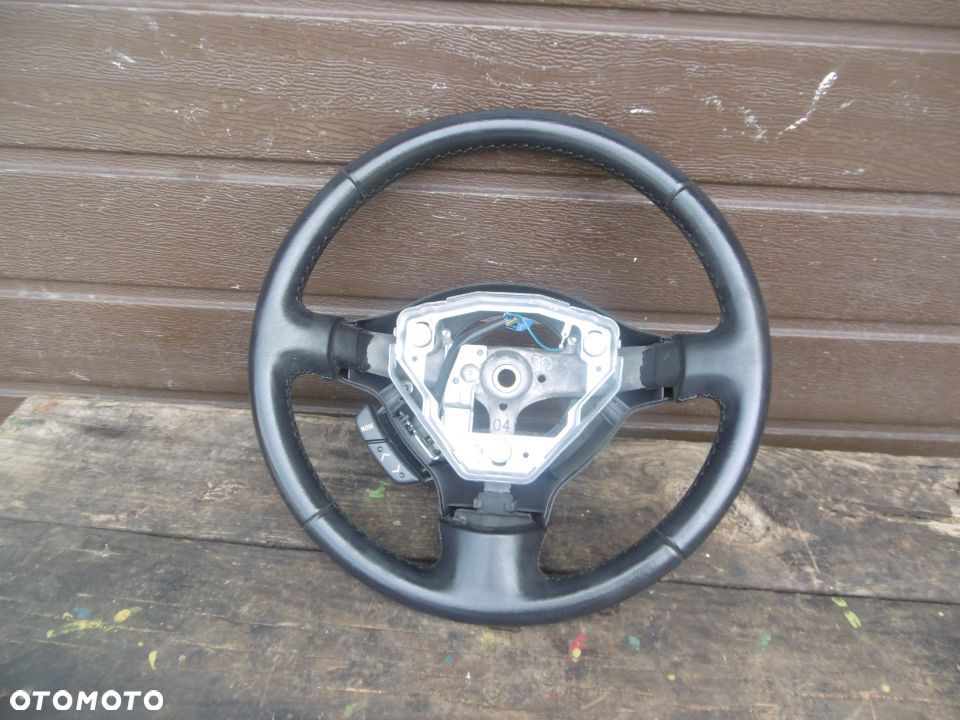 Kierownica TOYOTA YARIS I LIFT - 1