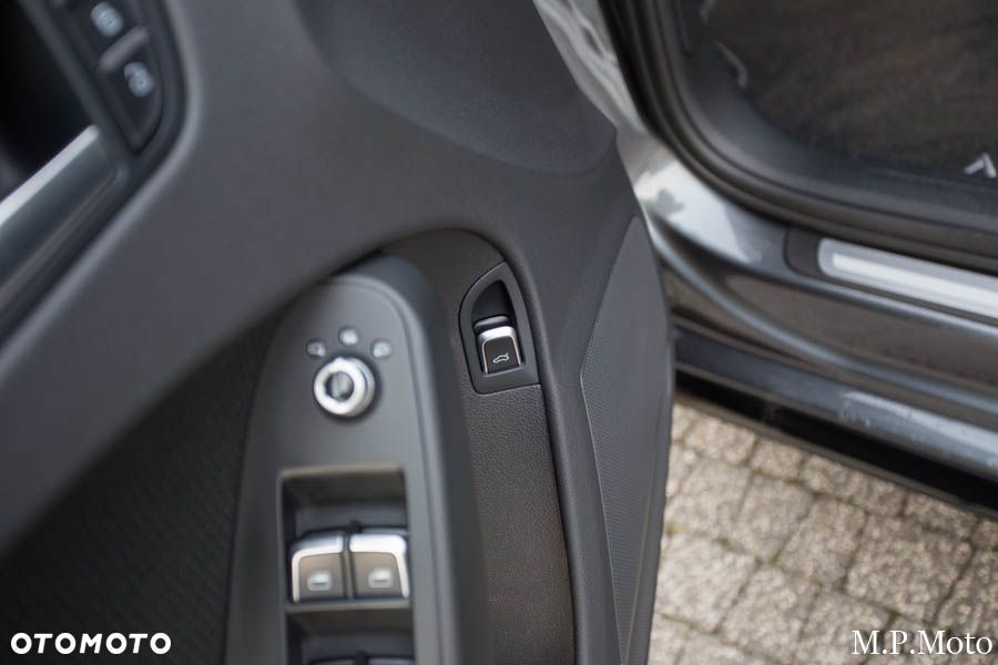 Audi A4 Avant 1.8 TFSI S line Sportpaket - 23