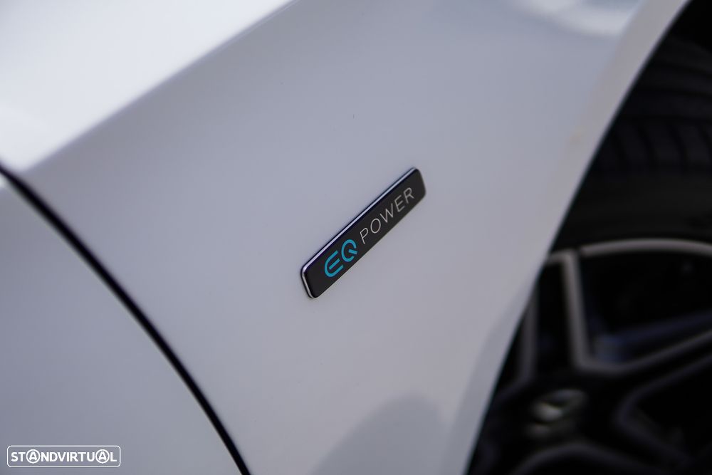 Mercedes-Benz A 250 e 8G-DCT AMG Line - 20