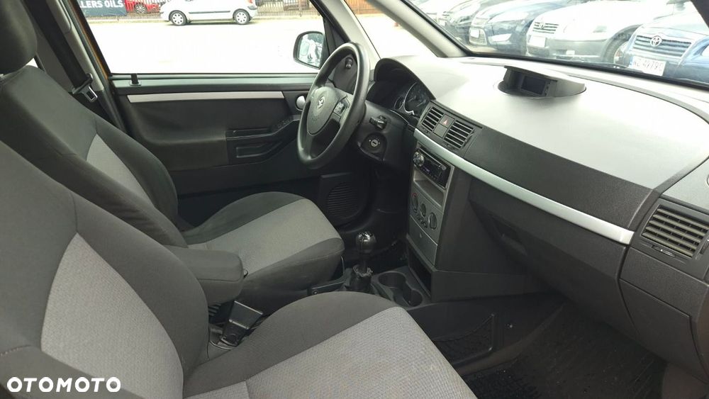 Opel Meriva - 8
