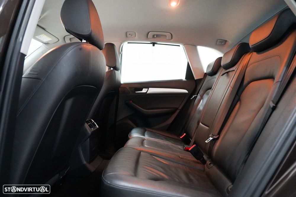Audi Q5 3.0 TDI quattro S-tronic - 8