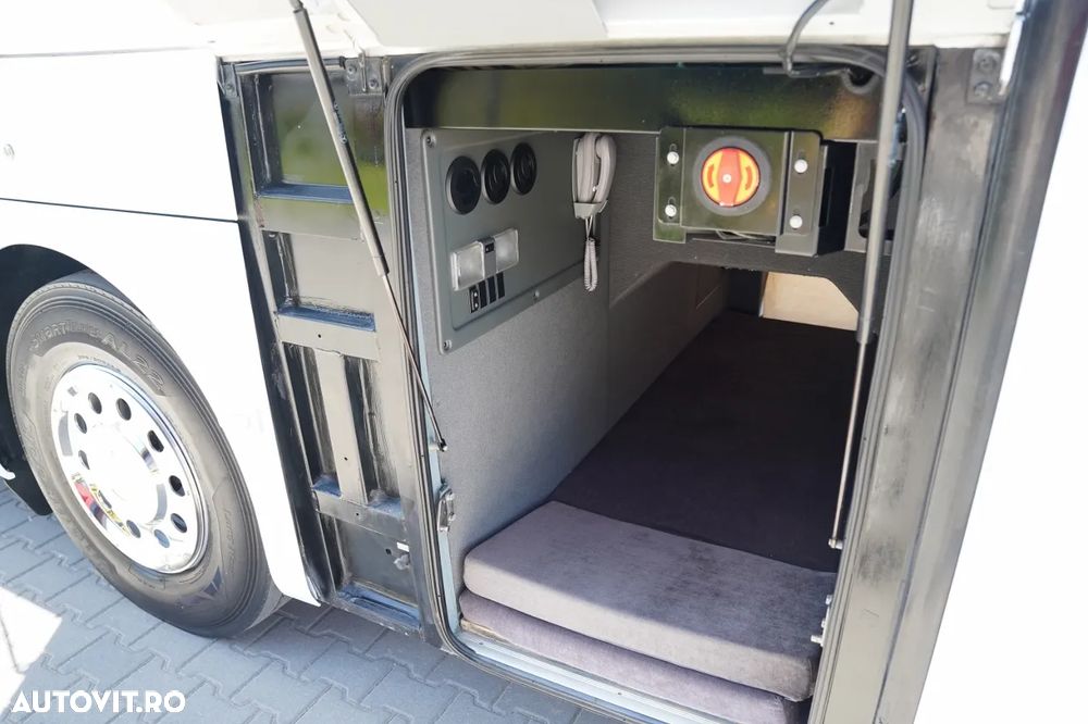 Mercedes-Benz TOURISMO RHD / EURO 6 / - 16