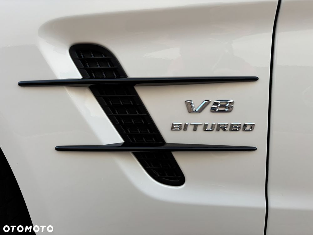 Mercedes-Benz SL 63 AMG AMG Speedshift MCT 7-Gang Sportgetriebe - 8