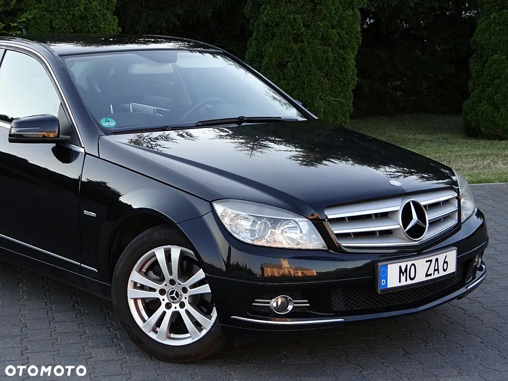 Mercedes-Benz Klasa C 180 Avantgarde Edition - 13