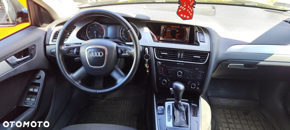 Audi A4 Avant 2.0 TDI Multitronic - 17