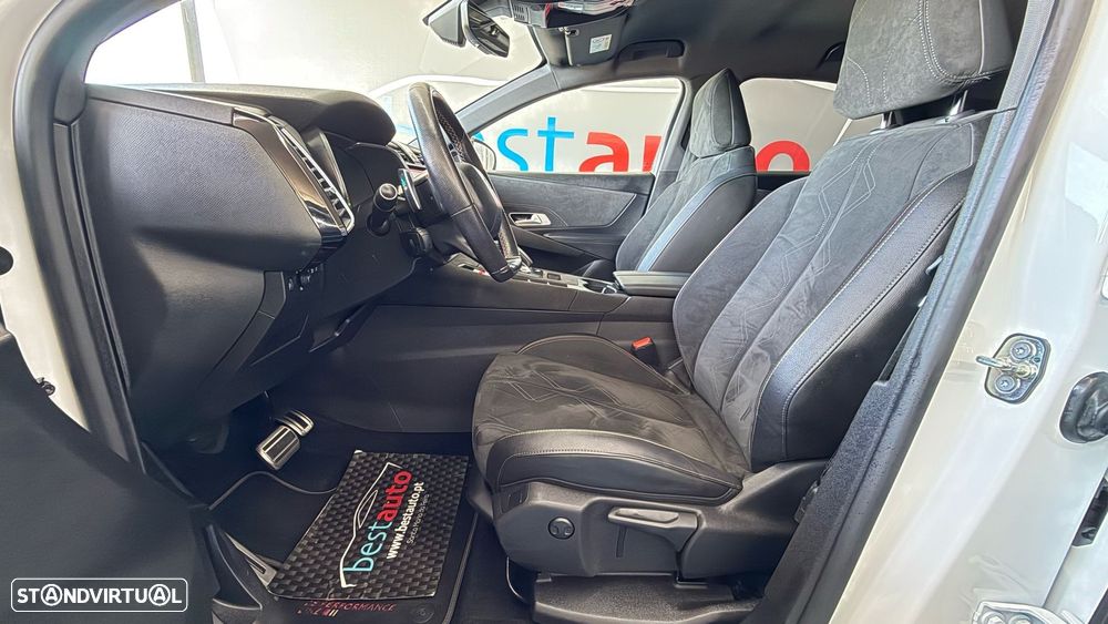 DS DS7 Crossback E-Tense Performance Line EAT8 - 19