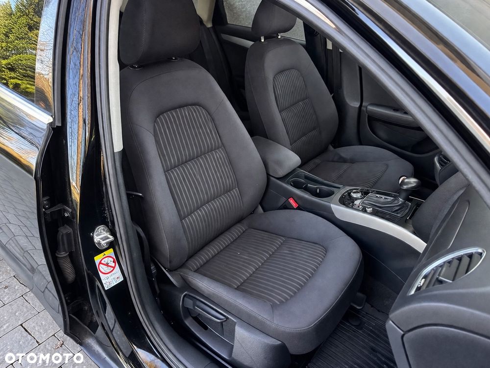 Audi A4 Avant 2.0 TDI Multitronic - 34