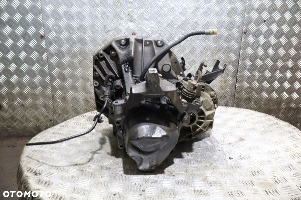 SKRZYNIA BIEGÓW 5 BIEGOWA FLUENCE 1.5DCI JR5175 - 2