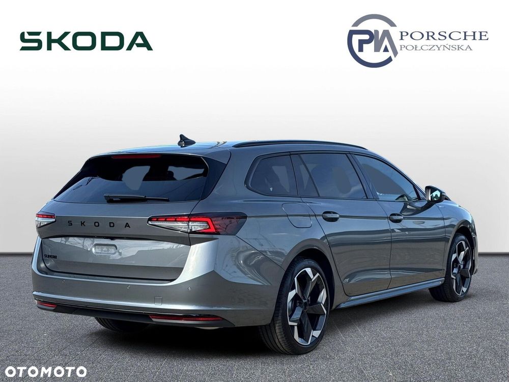 Skoda Superb 2.0 TSI Sportline DSG - 6