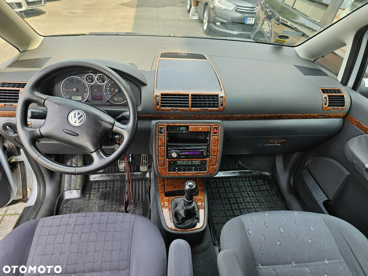 Volkswagen Sharan 1.9 TDI Family - 15