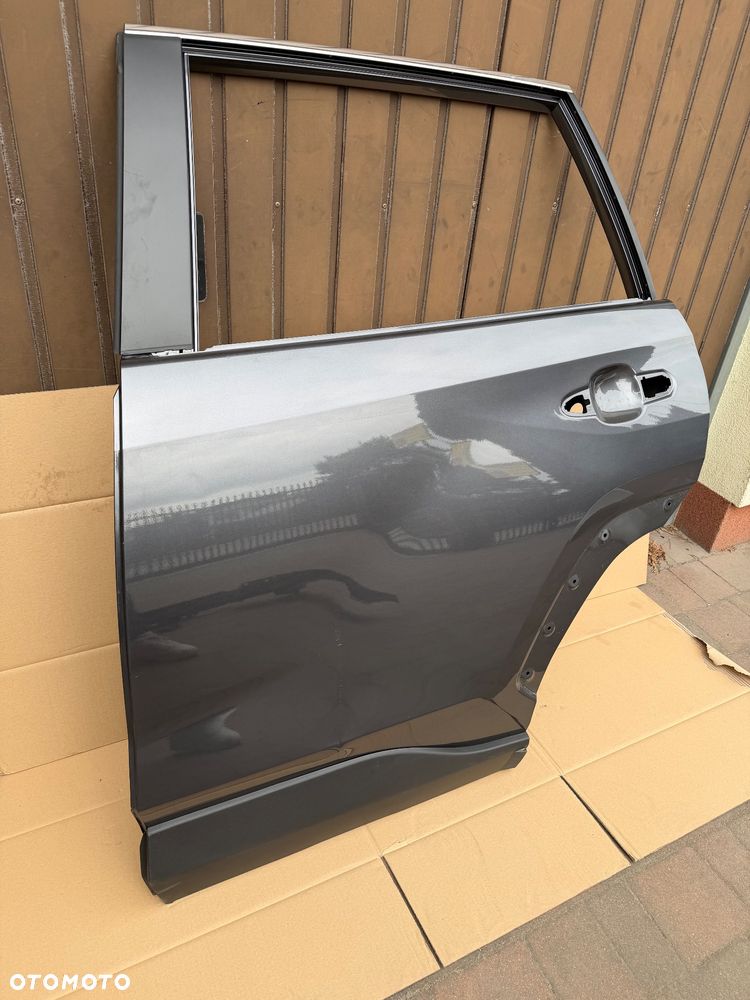 DRZWI LEWE TYŁ TOYOTA RAV4 V 2019- - 2