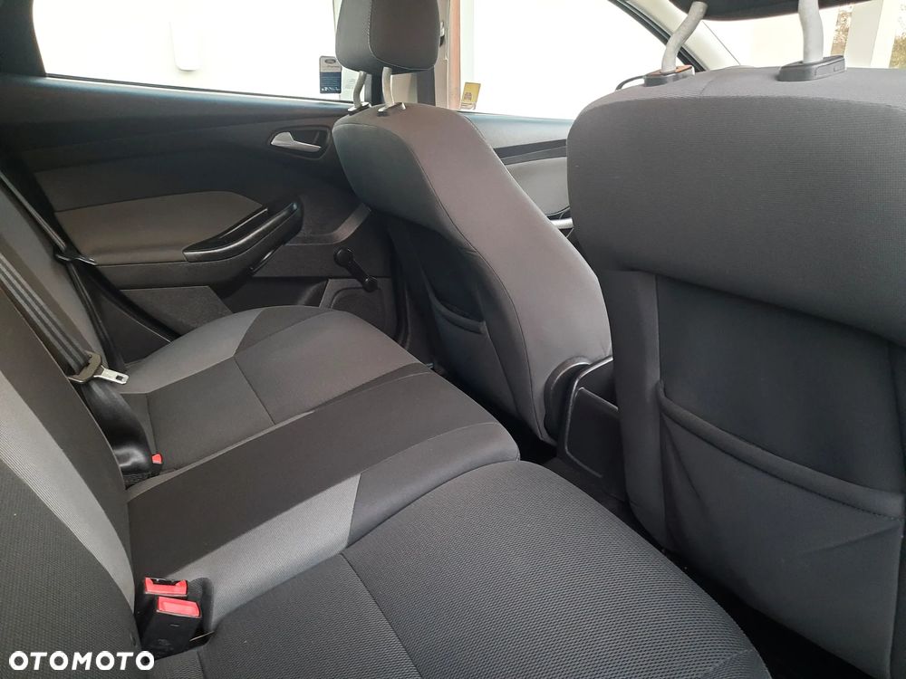 Ford Focus 1.6 TDCi Edition - 22