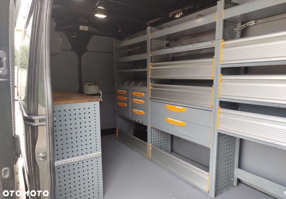 Renault Master - 32