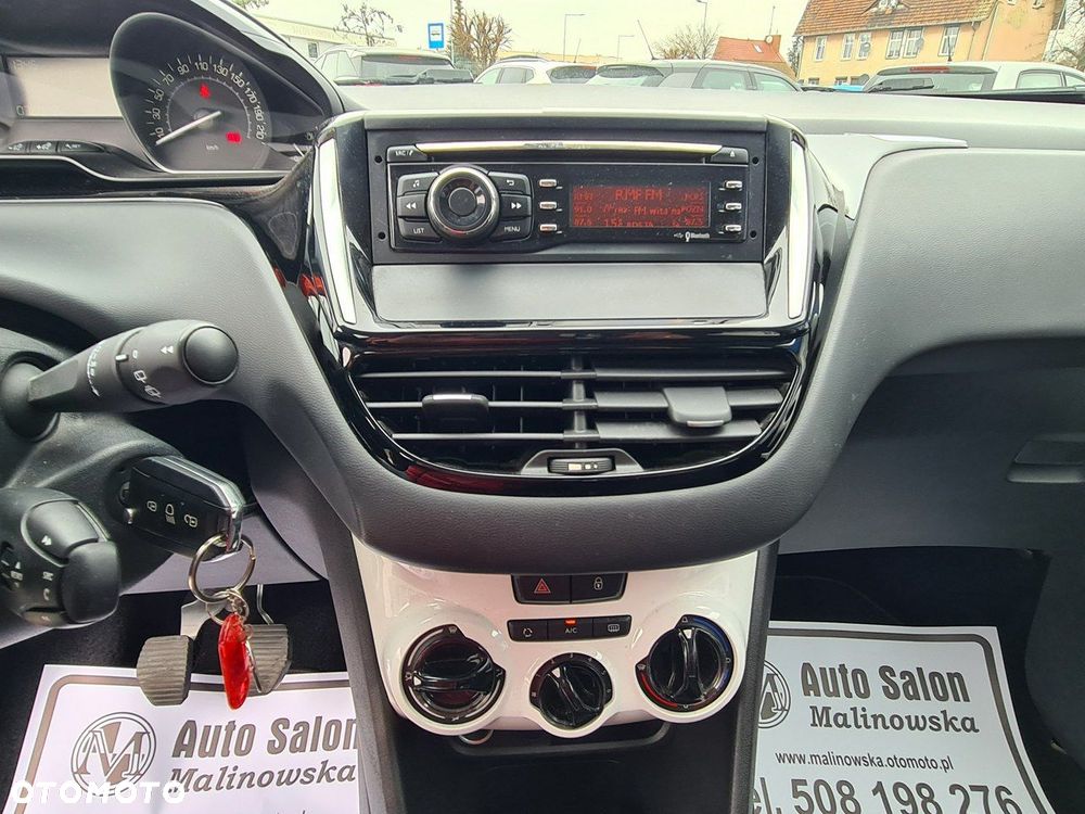 Peugeot 208 PureTech 68 Like - 12