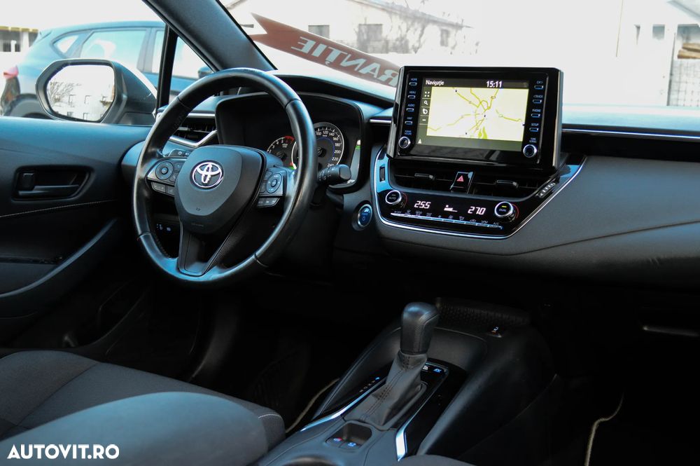 Toyota Corolla 1.8 Hybrid Comfort - 4