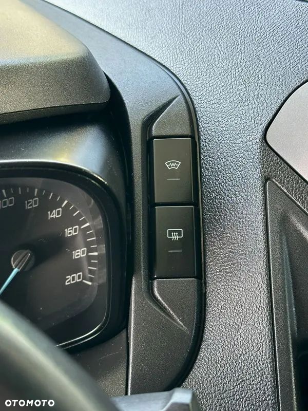 Ford Transit Custom - 23