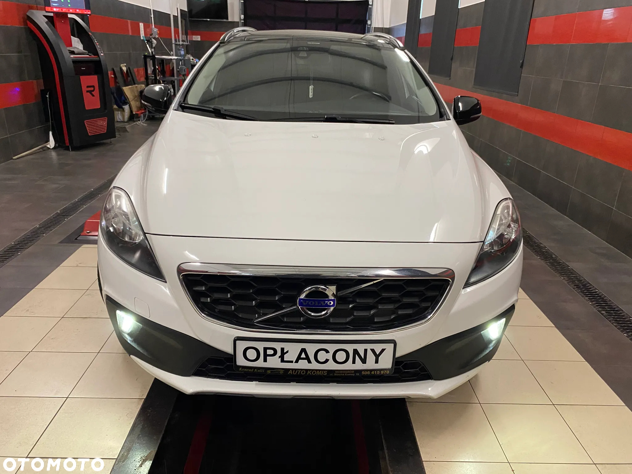 Volvo V40 Cross Country D2 Summum - 7