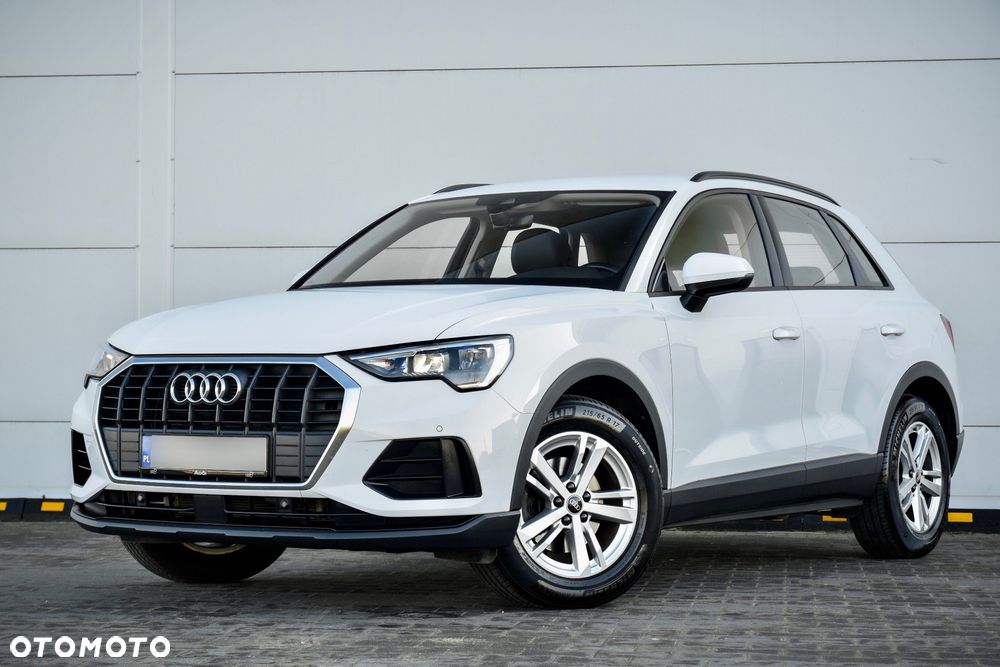 Audi Q3 35 TFSI S tronic - 1