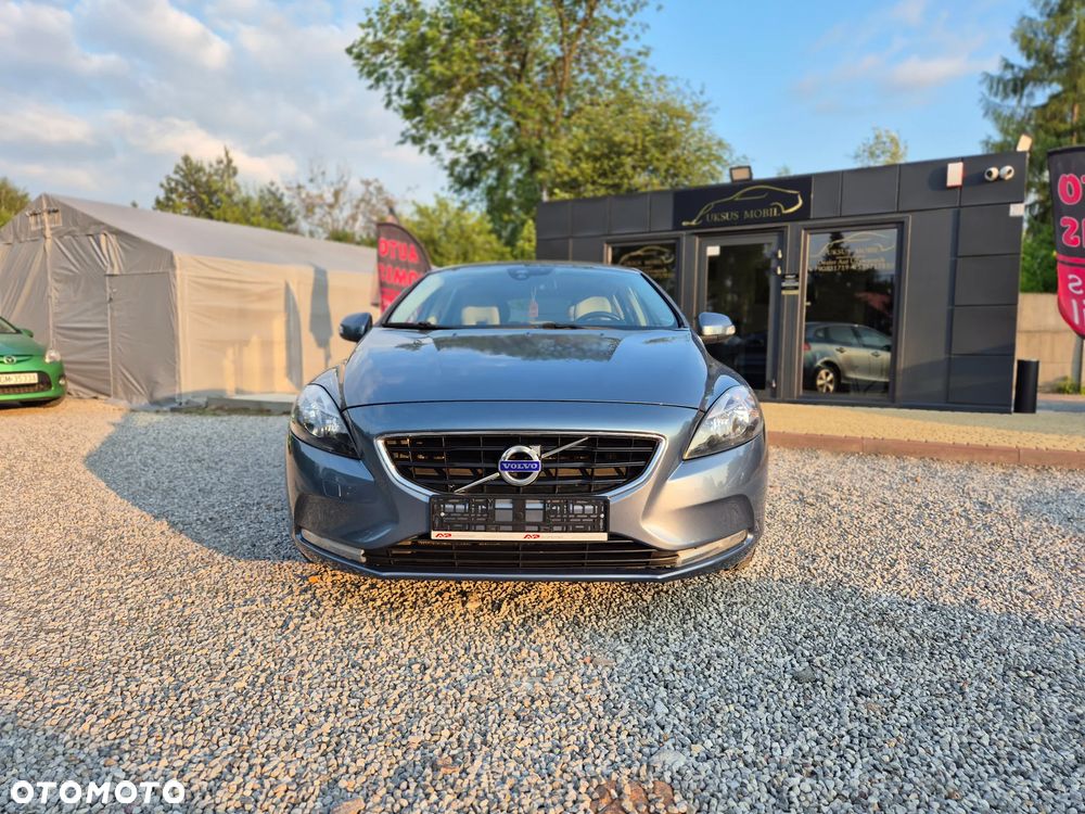 Volvo V40 - 2