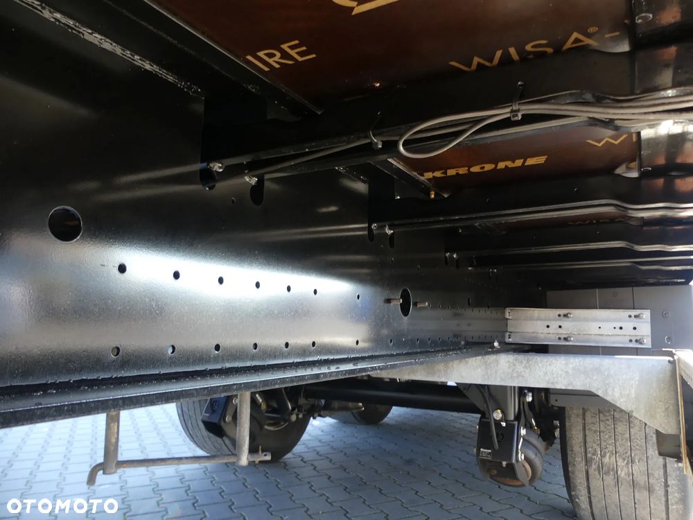 Krone MEGA / FIRANKA / OŚ PODNOSZONA / DACH PODNOSZONY / - 19