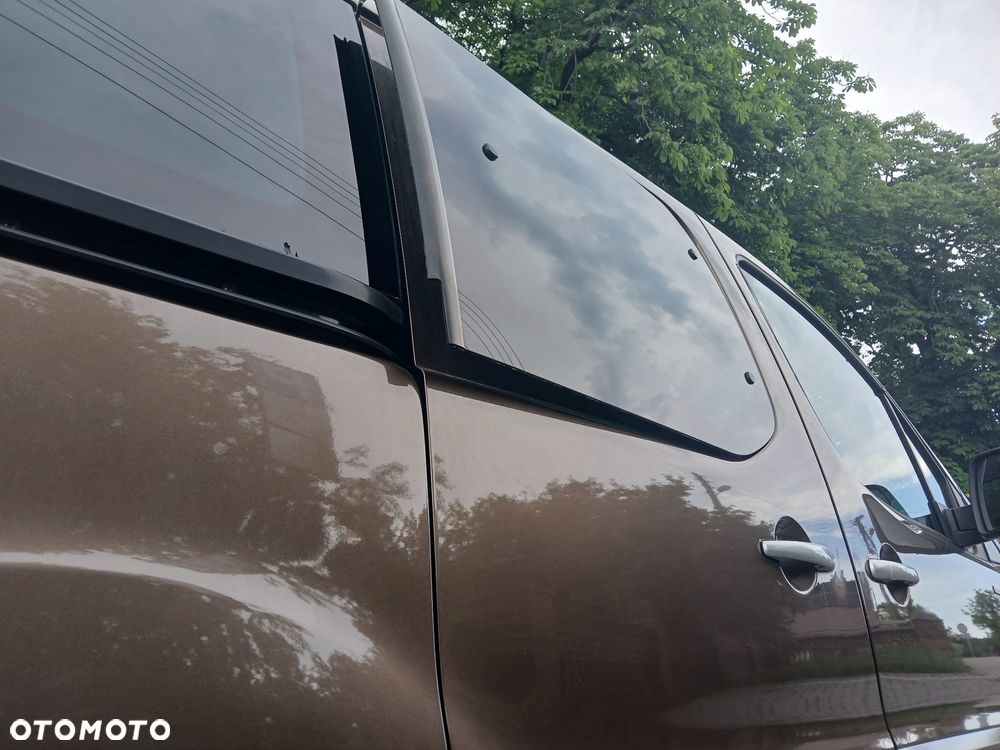 Peugeot Partner 120 VTi Style - 32