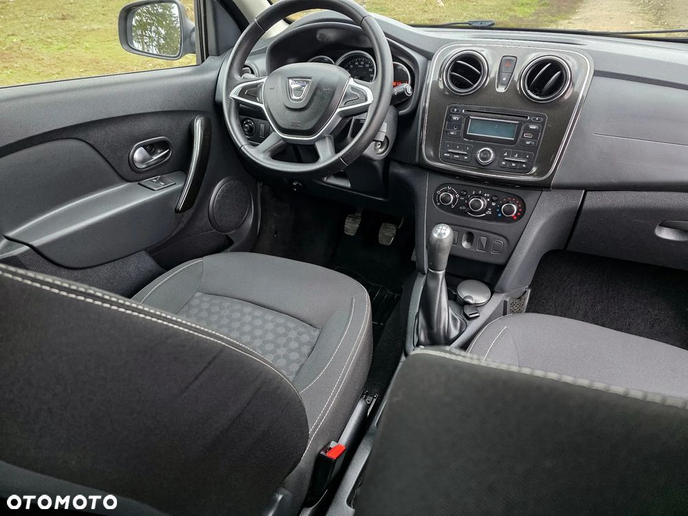 Dacia Sandero SCe 75 Essential - 4