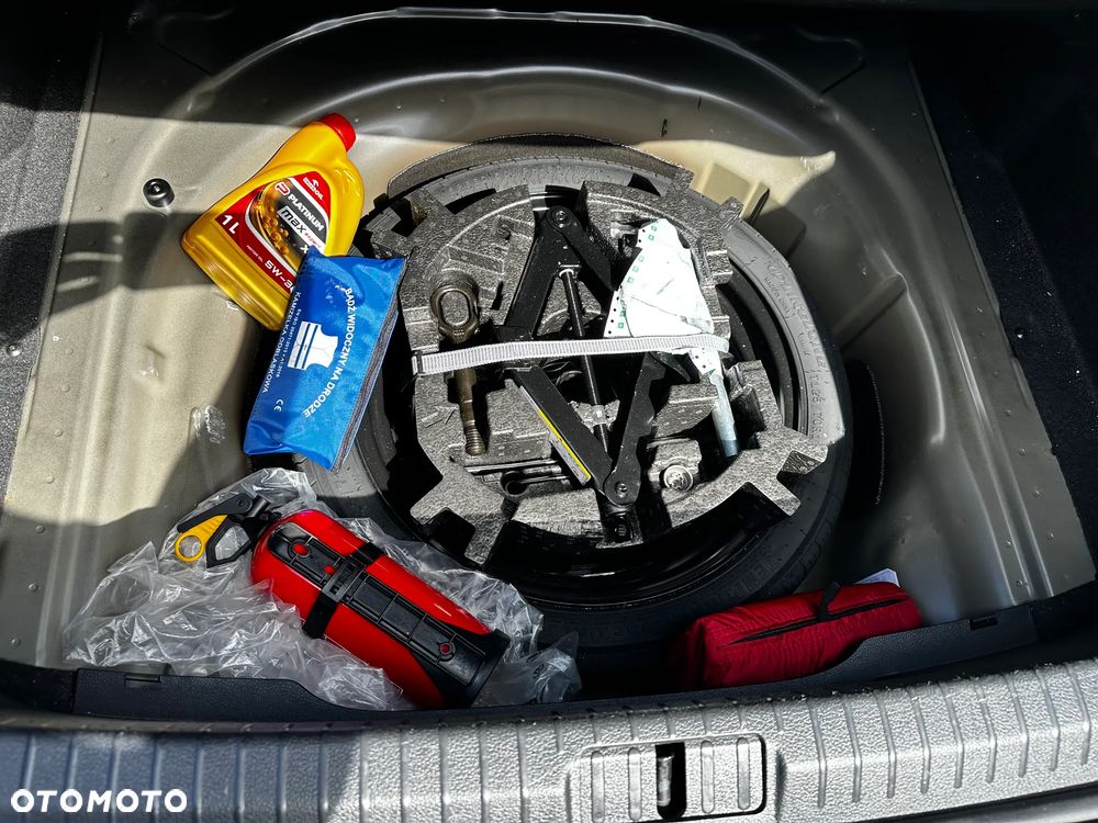 Volkswagen Passat 1.5 TSI EVO Essence DSG - 23