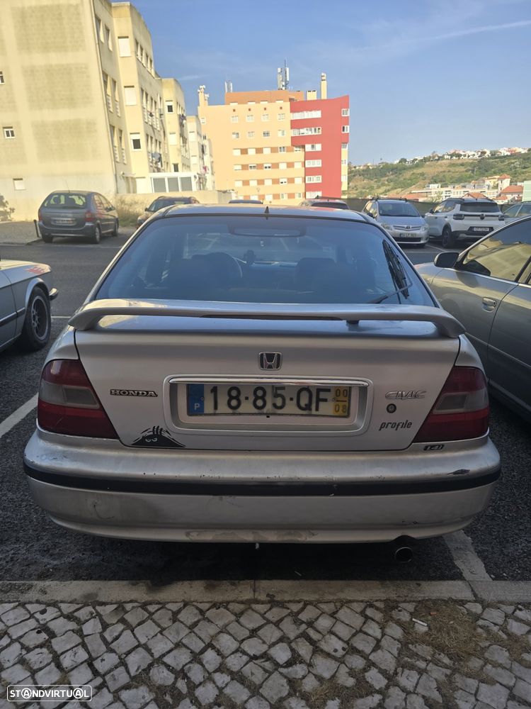 Honda Civic 1.4i Profile - 7