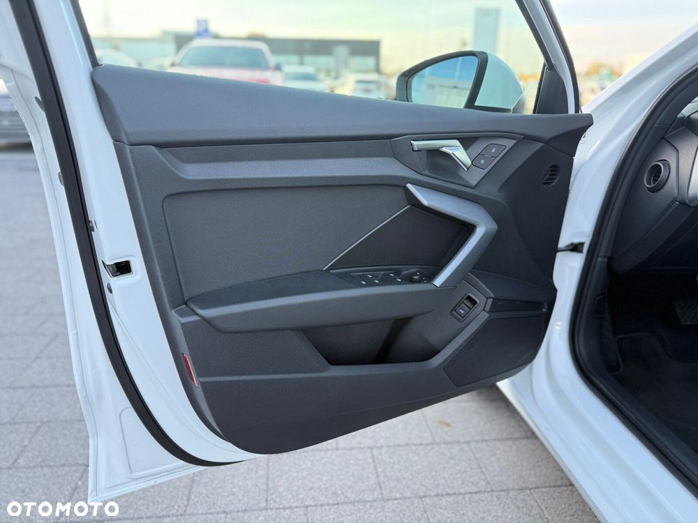 Audi A3 Limousine - 17