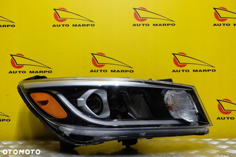KIA CARNIVAL SEDONA 2018 REFLEKTOR LAMPA LED R USA - 2
