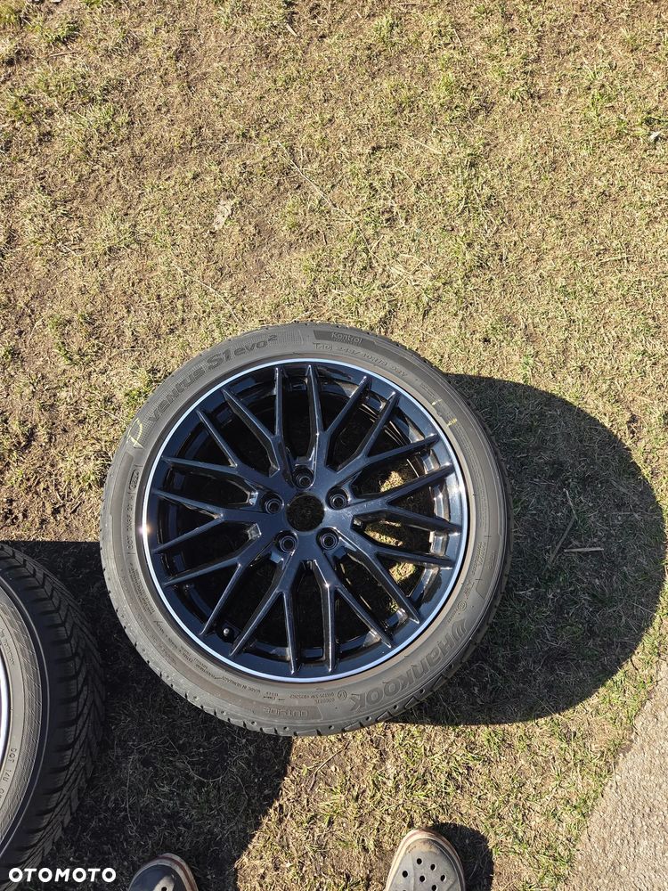 Felga aluminiowa Audi A4 S4 B9 18 Cali 8W0601025Q E-8.0Jx18H2 ET 40 245/40R18 93Y Hankook Ventus S1 Evo2 DOT 0524 2024 Rok - 2